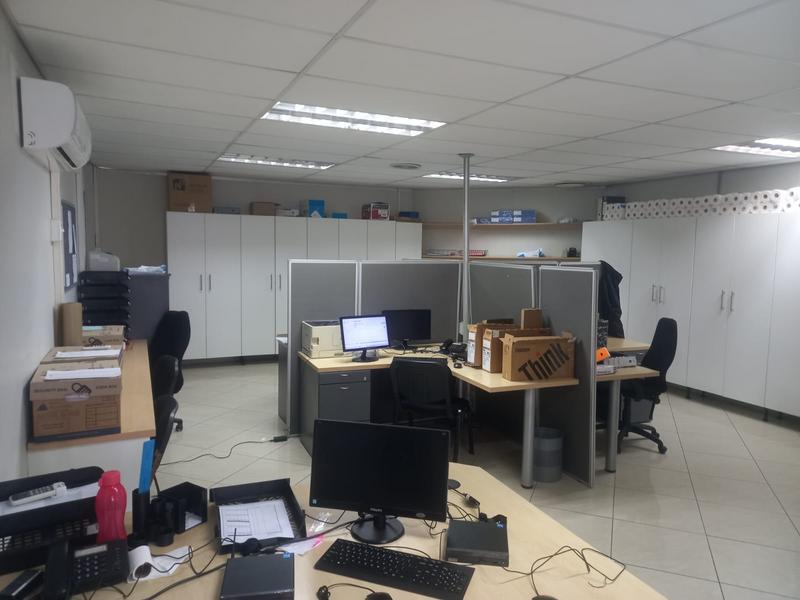 To Let commercial Property for Rent in Mill Park Eastern Cape